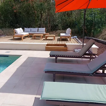 Holiday home St Francois Piscine Privee Chauffee ,clim ,parking Gratuit Carcassonne