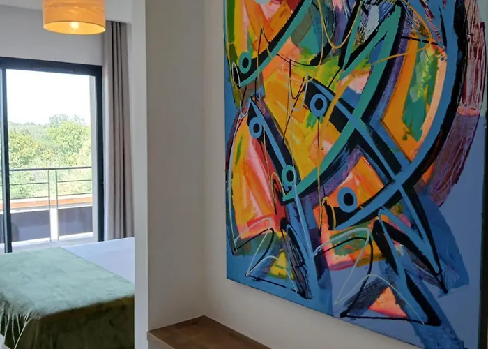 St Francois Heated Swimming Pool ,air Conditioning ,free Parking